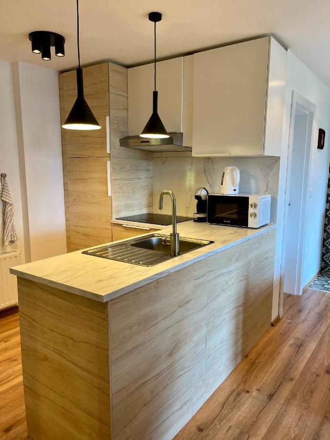 Apartments Pri Fencu เยเซนิตเซ ภายนอก รูปภาพ