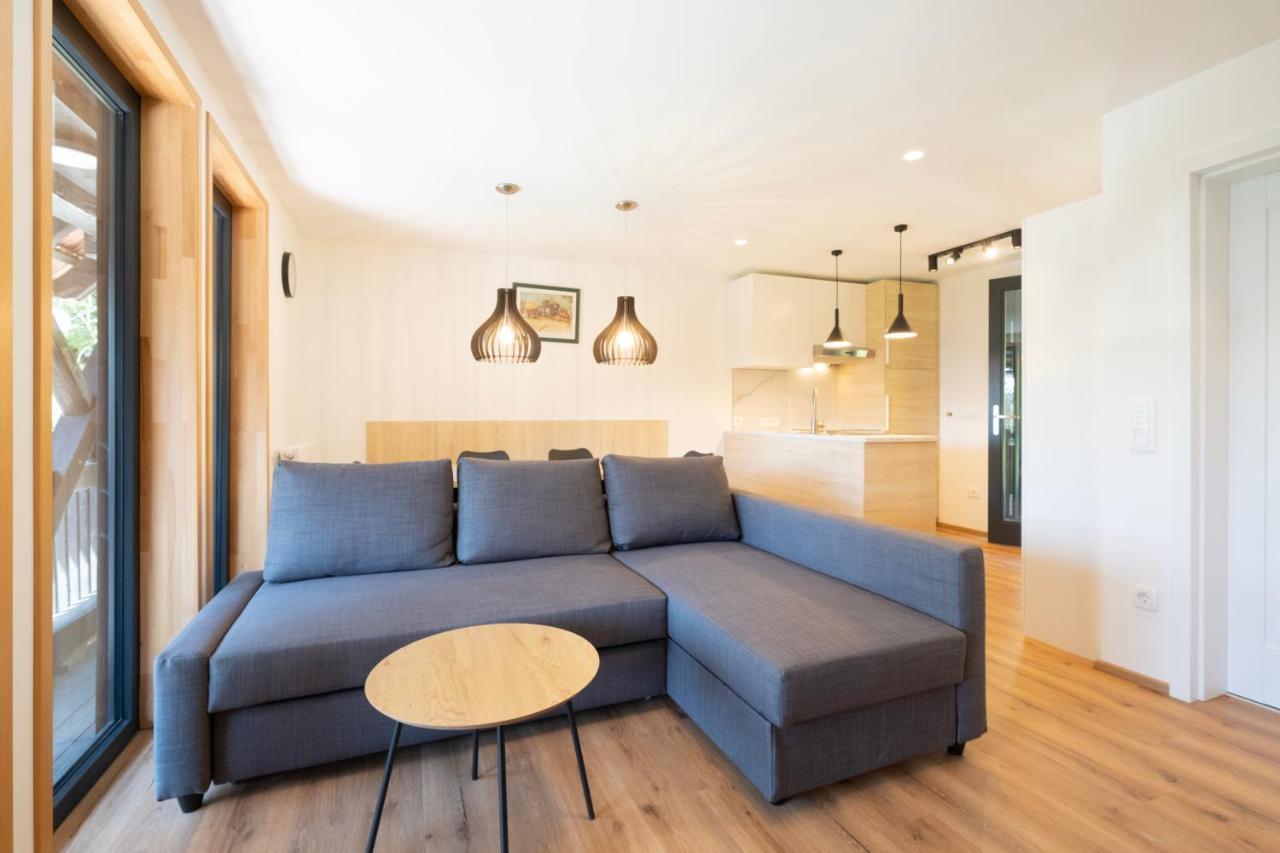 Apartments Pri Fencu เยเซนิตเซ ภายนอก รูปภาพ