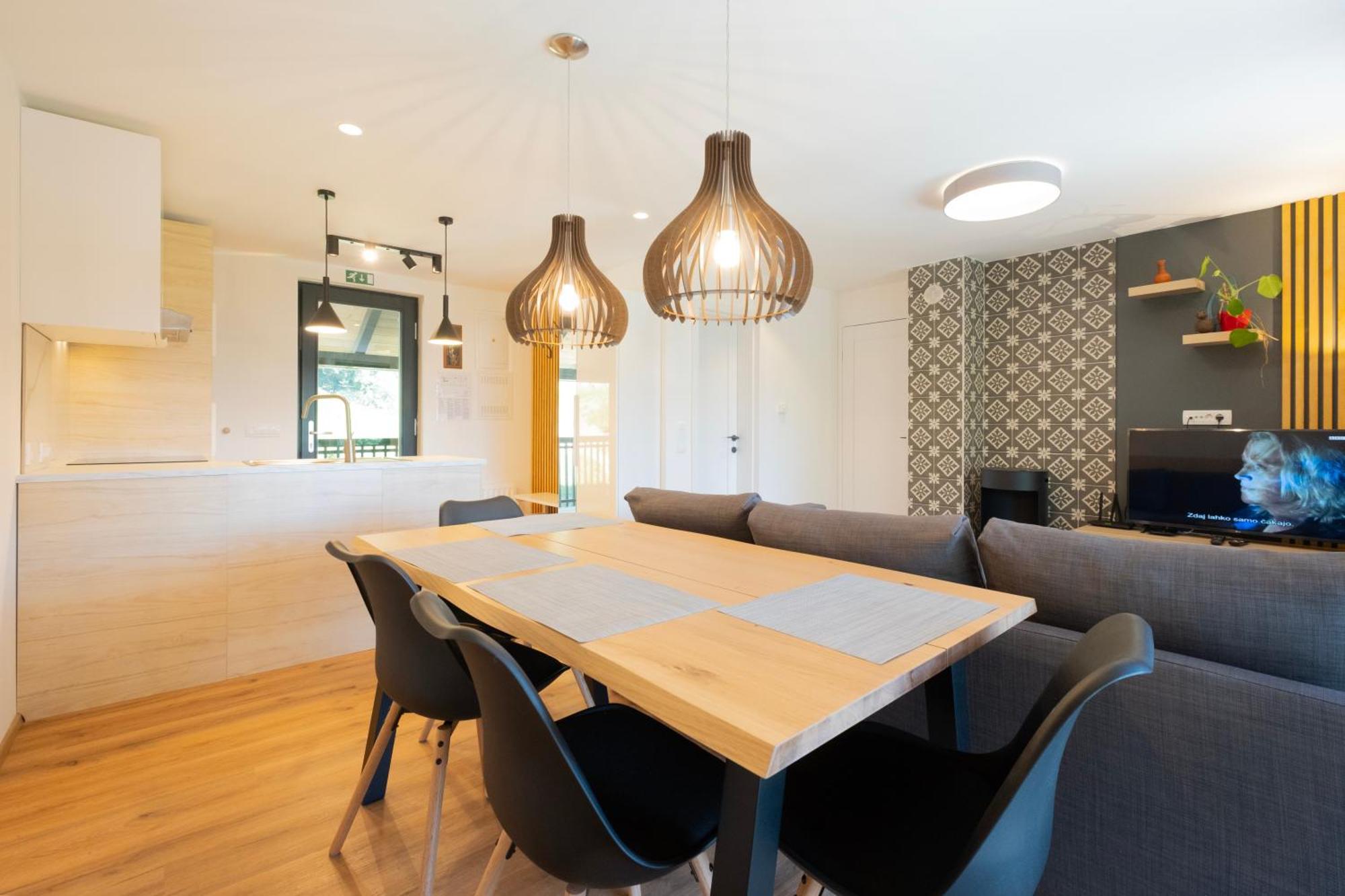 Apartments Pri Fencu เยเซนิตเซ ภายนอก รูปภาพ